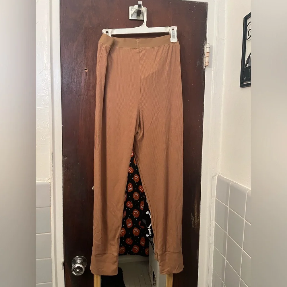 LAST CALL! Beige/ Brown Comfy Bottoms from Stars Above. XL - Picture 3 of 3